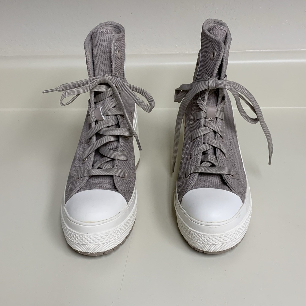 Converse Chuck 70 De Luxe Shoes Women's 6 Gray White Chunky Heel Platform Boots - Picture 2 of 16